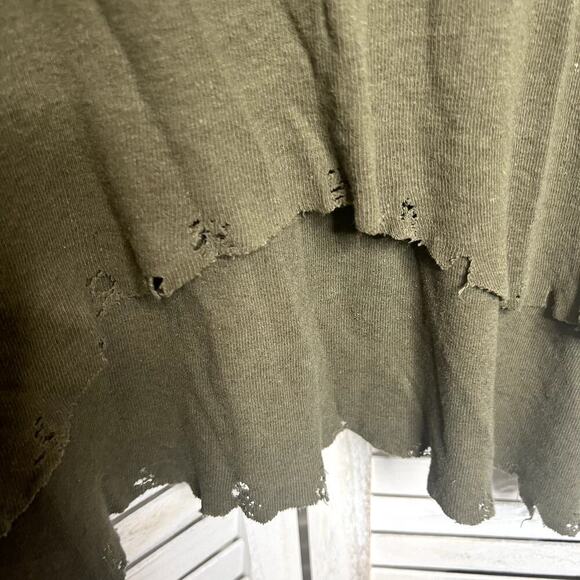 FREE PEOPLE Women's Small Star Oversized Henley Top Army Green Boho Distressed - Picture 10 of 16